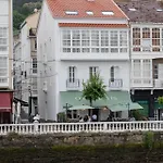 Os Cantis Hotel