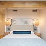 Hotel Os Cantis 2*