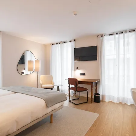 Os Cantis מלון סדריה